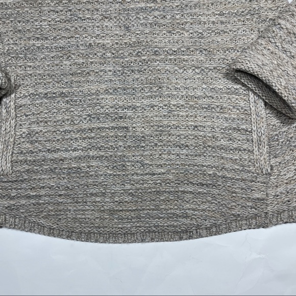 ❄️ Athleta Chill Womens Small Oatmeal Tan Chunky Merino Sweater Size XS - Picture 10 of 15